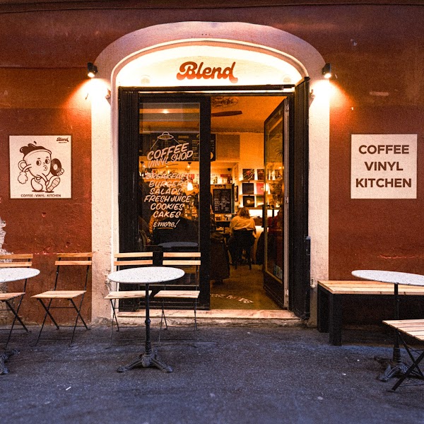 Blend Coffee and Vinyl shop