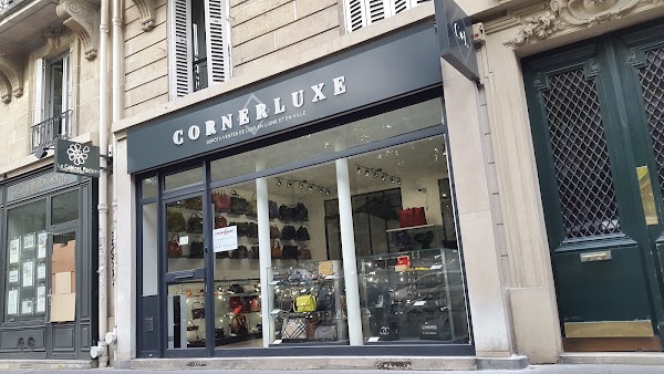 CornerLuxe 4