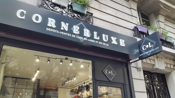 CornerLuxe 2