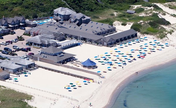 Cliffside Beach Club 1