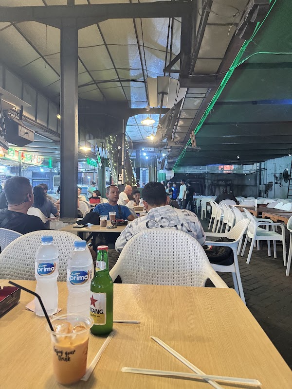 Gajah Mada Food Street 4