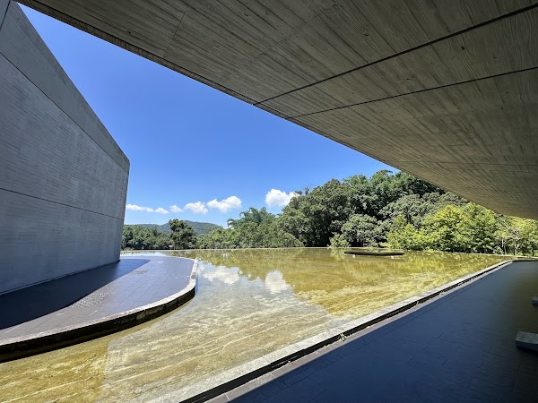 Xiangshan Visitor Center 3