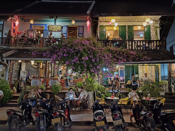Manola Café Bar 1