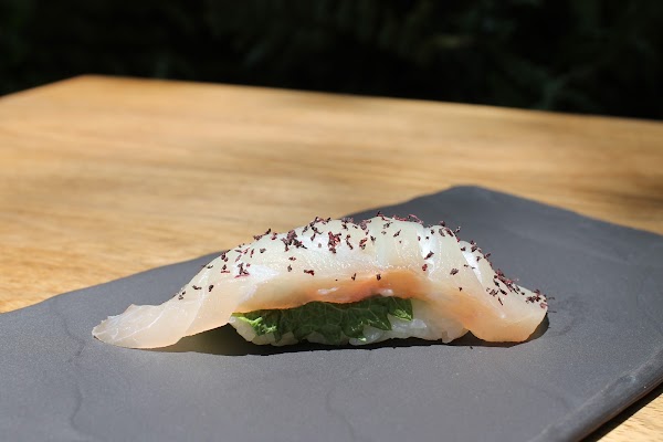 Santo Hand Roll Bar 5