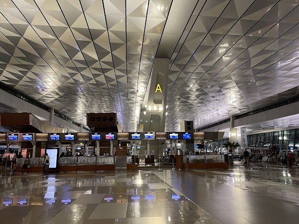 Terminal 3