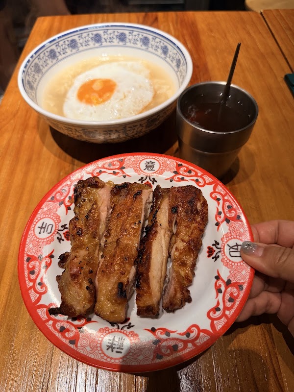 Dachi Canteen 4
