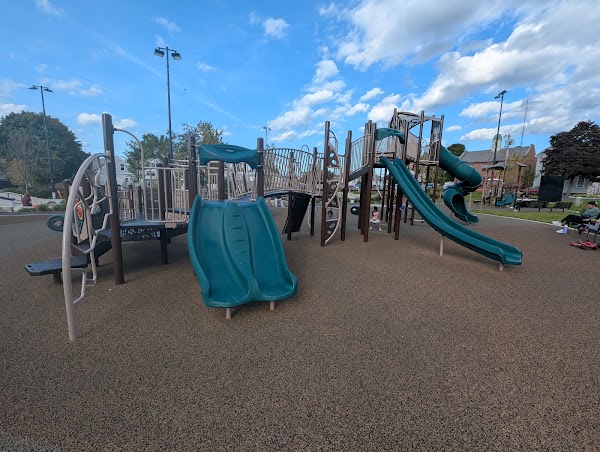 Beals Park Playground 1