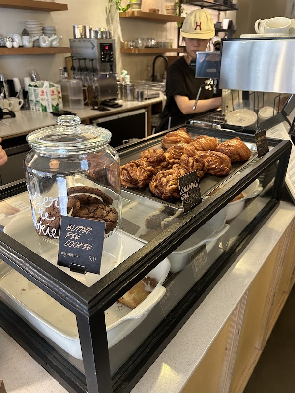 마일스톤 커피 성수 Milestone Coffee Seoulforest 2