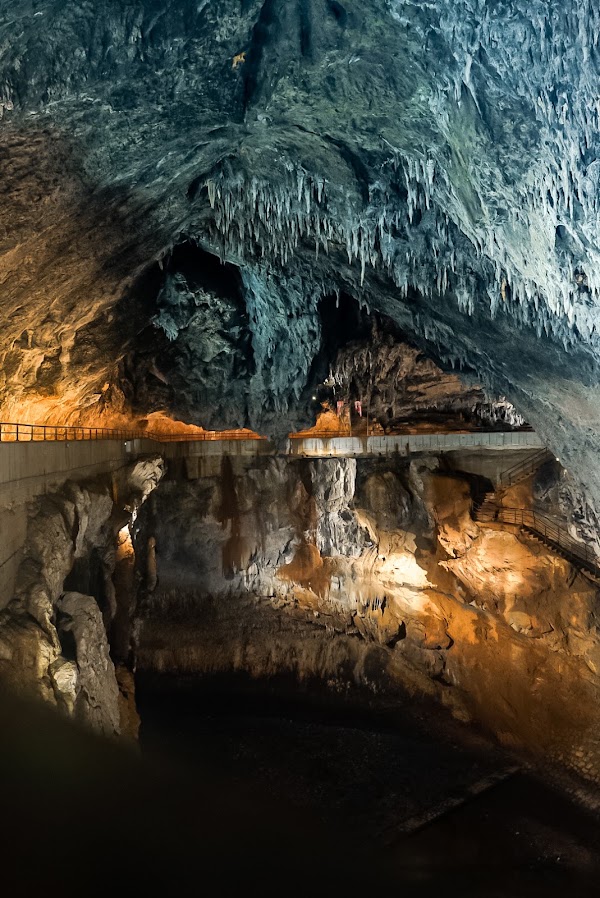 Postojna Cave 3