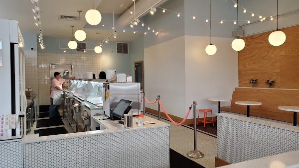 Jeni's Splendid Ice Creams 1
