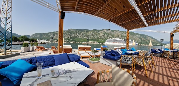 Little Bay Restaurant 1