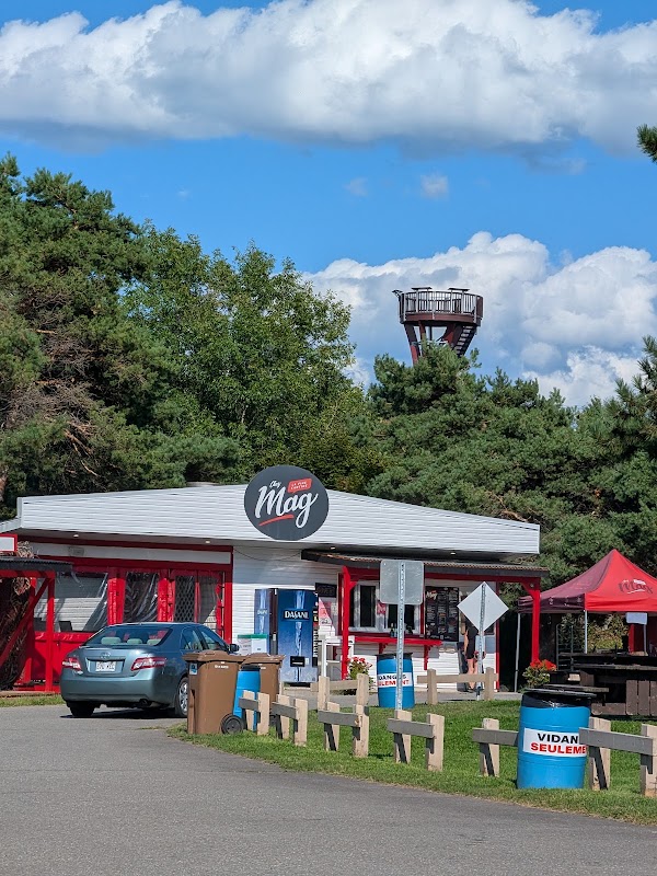 Chez Mag La Fine Cantine - comté Kamouraska (La Pocatière)