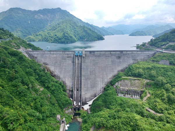 Okutadami Dam