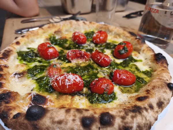 Parking Pizza | Passeig Sant Joan 4