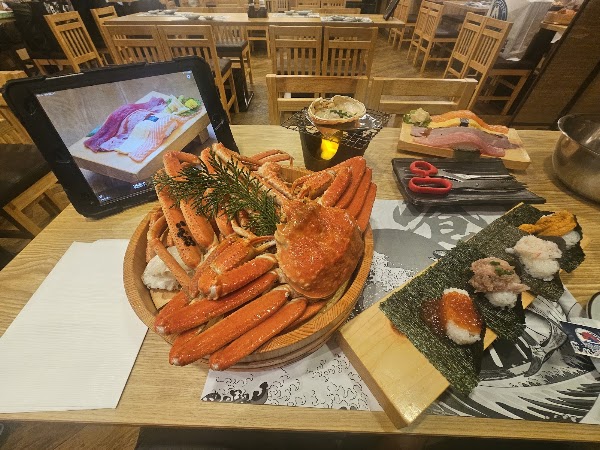 Sushi Restaurant FUJIYAMA TOKYO Shinjuku East 3