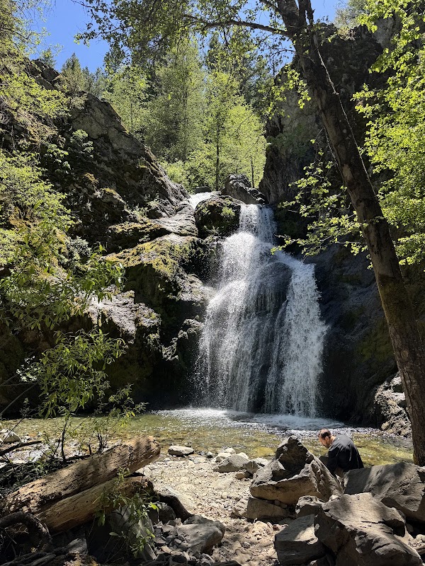 Faery Falls trail head 5