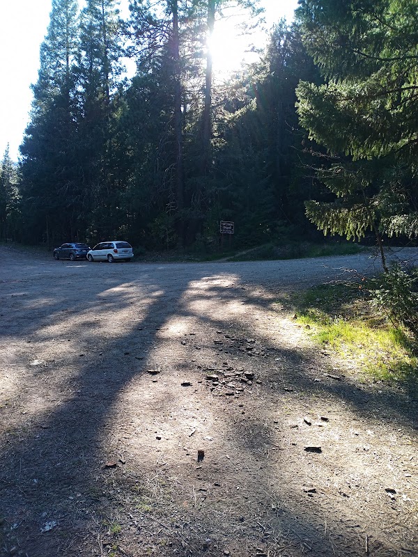 Faery Falls trail head 3