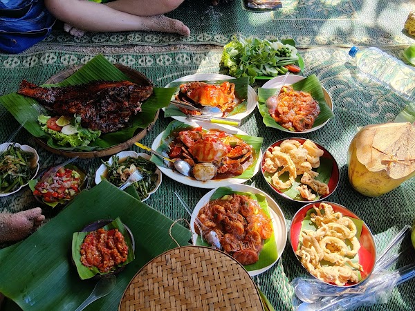 Ningaryum seafood dan oleh-oleh 1
