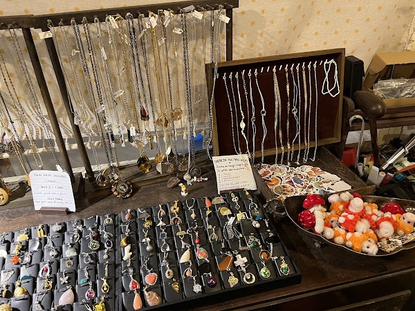 Deeritage - Vintage Jewelry 4