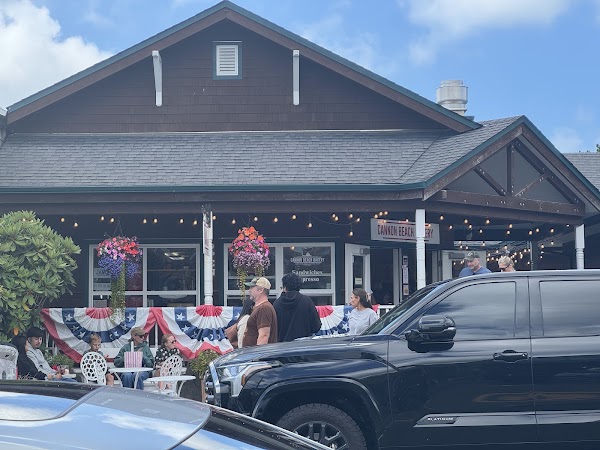 Cannon Beach Bakery 2