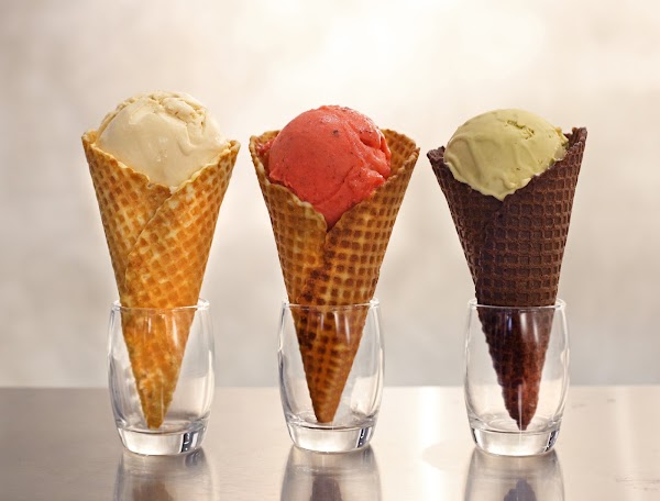 Burnt Cones Gelato (Sunset Way) 5