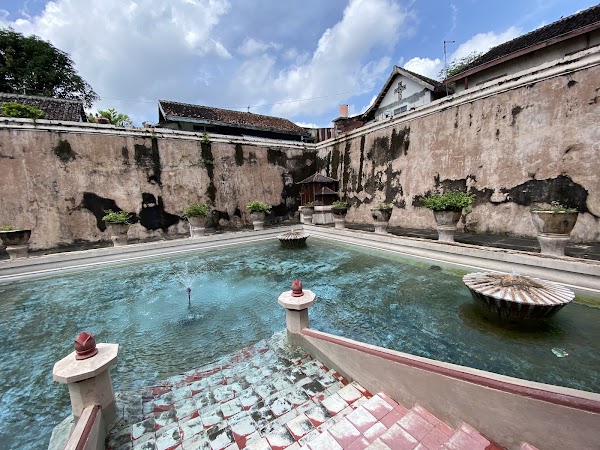 Taman Sari 4
