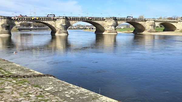 Augustus Bridge