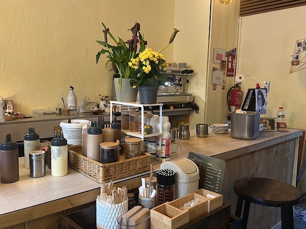 Elarita’s Creps & Coffee 1