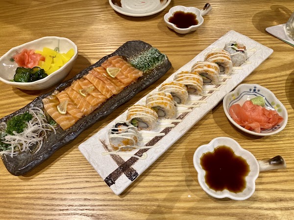 Echitora Authentic Japanese Restaurant - Sushi, Sashimi & Tempura 2