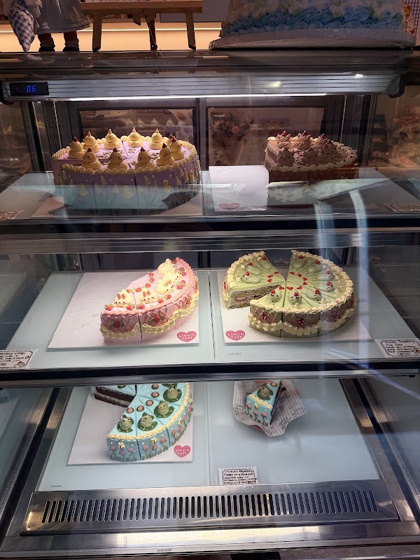 LinLin Cake Shop