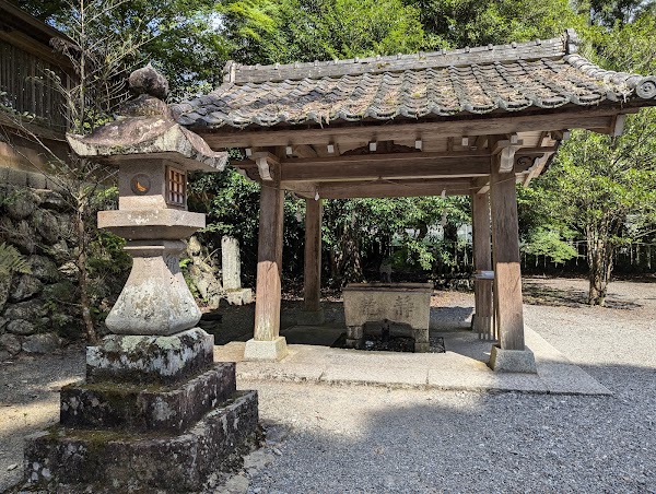 Niu-kawakami Lower Shrine 3