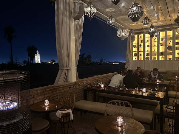 Dardar Rooftop : Cocktails & Eat 3