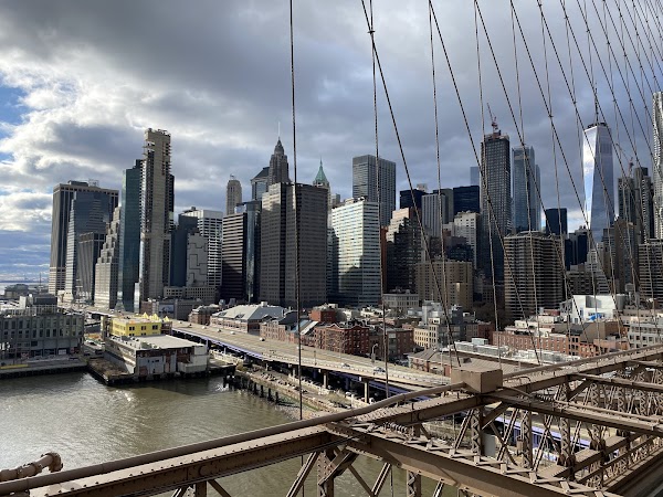 Brooklyn Bridge Promenade