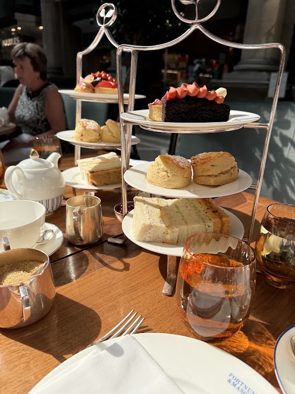 The Fortnum’s Bar & Restaurant at Royal Exchange 4