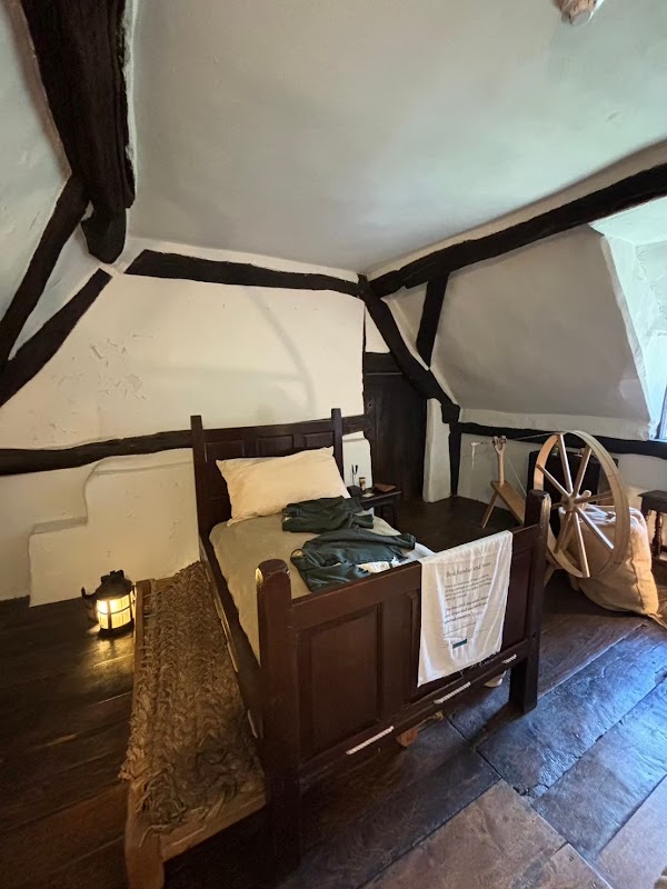 Anne Hathaway's Cottage 3
