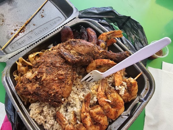 Jamaican Jerk House 4