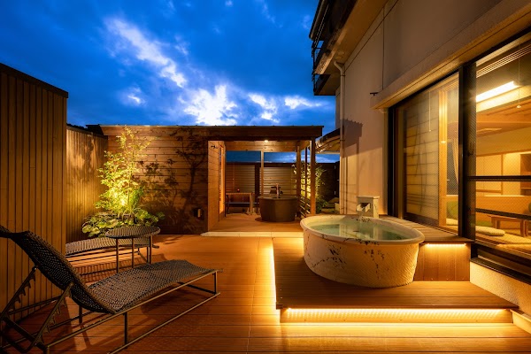 Takinoyu hotel