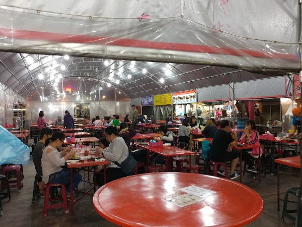 Dongdamen Night Market 3