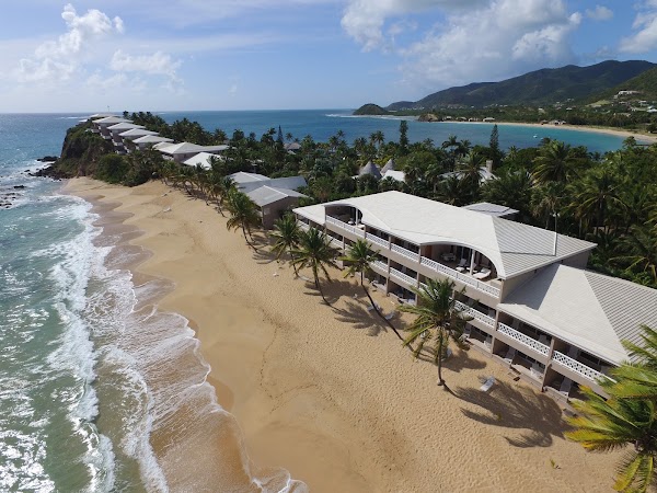 Curtain Bluff 2
