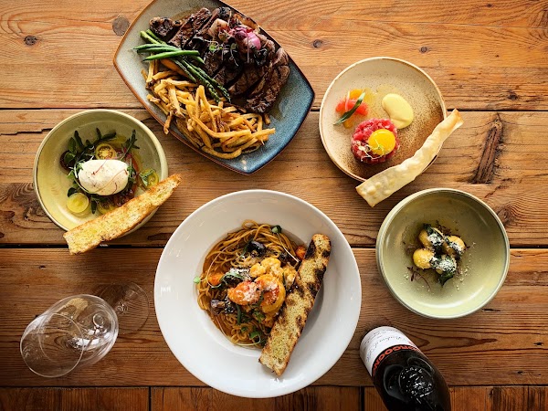 Longfellow Restaurant 5