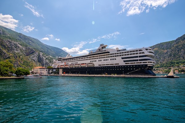 Port of Kotor 5