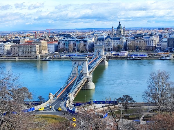Széchenyi Chain Bridge 3