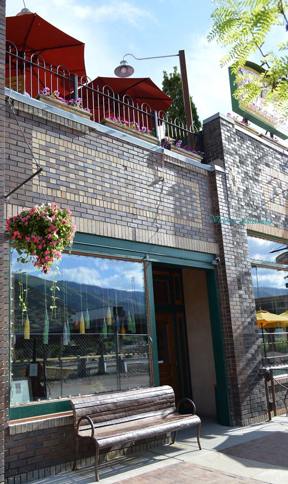 Juicy Lucy's Steakhouse