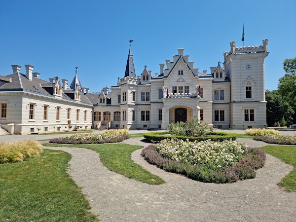 Nádasdy Castle 1