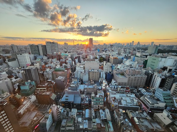 Shinjuku Toho Building 3