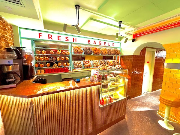 Mazál Bagels & Café – Ópera 5