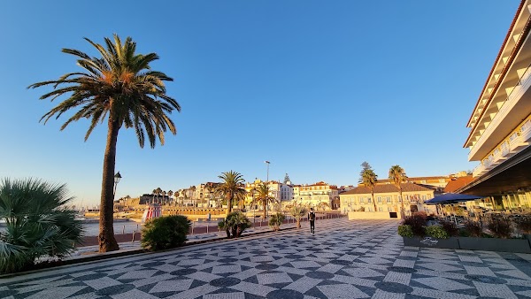Cascais Bay 4