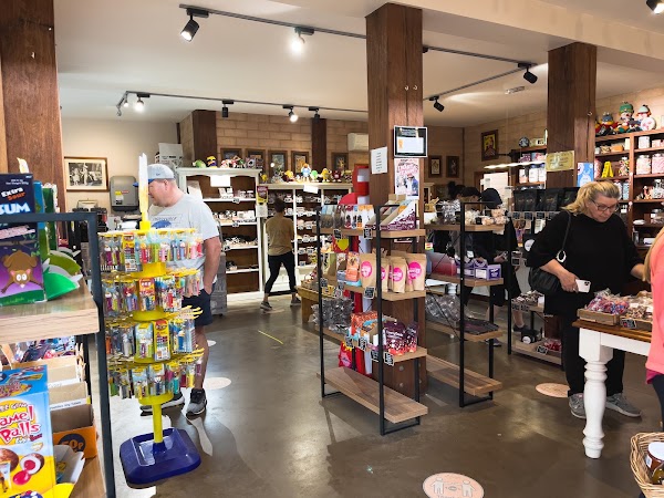 Marysville Lolly Shop & Produce Store 2