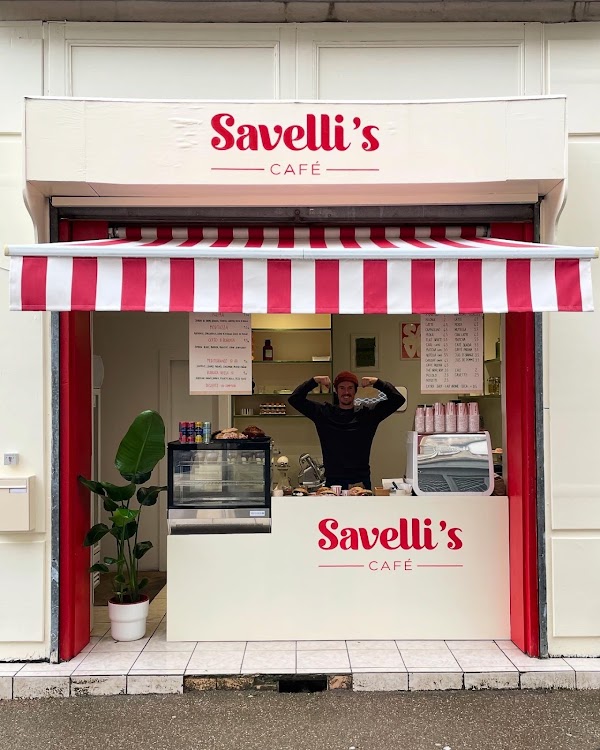 Savelli’s Café