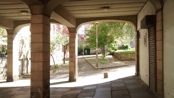 Chessel's Court
